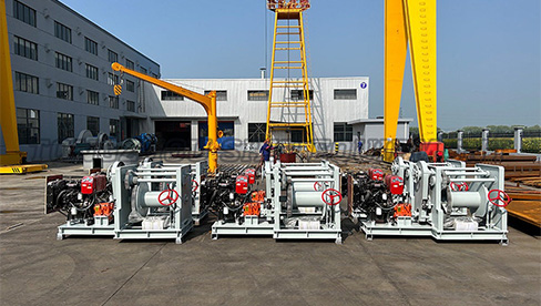 Tời chạy bằng động cơ diesel